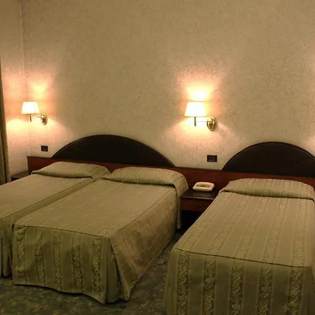 Hotel Spice Milão