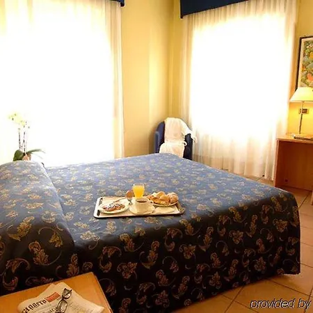 Mennini Hotel