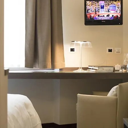 Hotel Mentana, By R Collection Milan