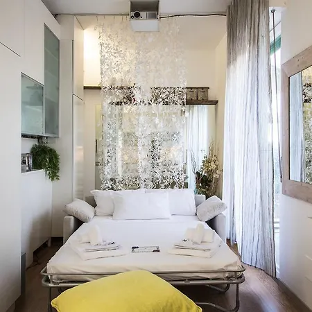 Hemeras Boutique Homes - Design Flats Near The City Center Apartment