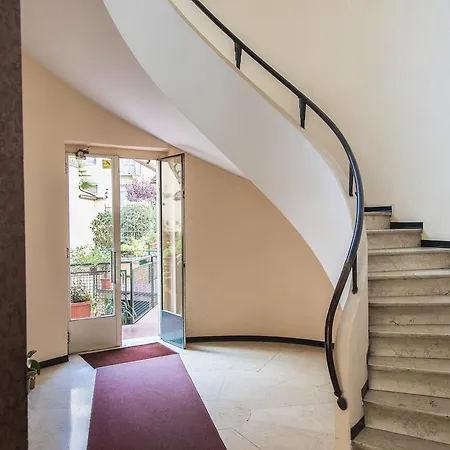 Hemeras Boutique Homes - Design Flats Near The City Center *