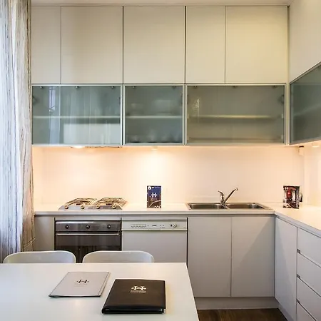 Hemeras Boutique Homes - Design Flats Near The City Center *