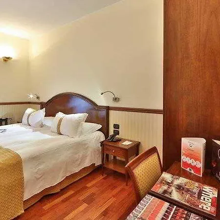 Hotell Worldhotel Casati 18 4*