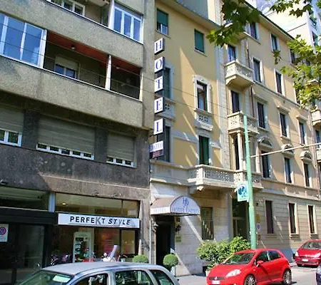 Hotel Mm Dateo Milán