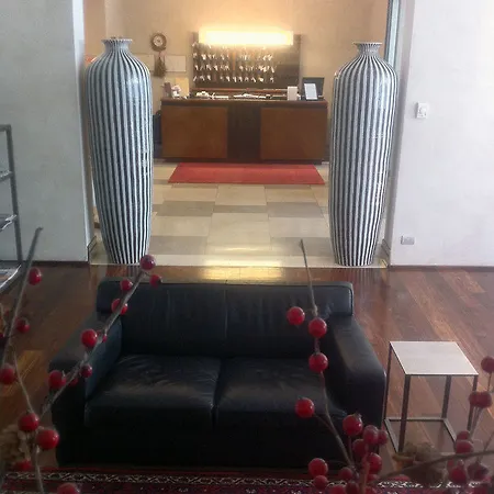 Colombia 酒店 米兰