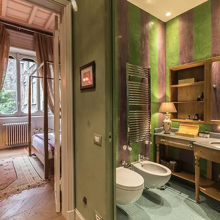 Apartment Hemeras Boutique Homes - 4 Luxury In Fashion District Milan