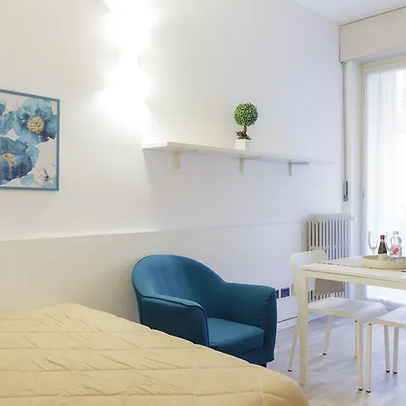 レジデンス ミニョンカーセ トレ 3* ミラノ