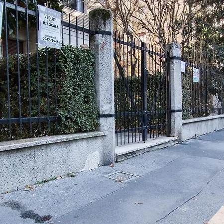 Hintown Evergreen Area Apartment *