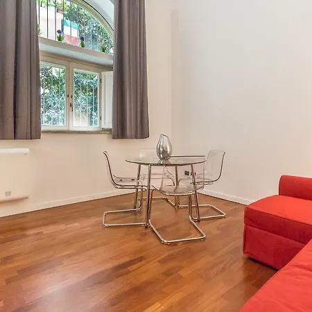 Alessia's Flat- Portello 2 Милан