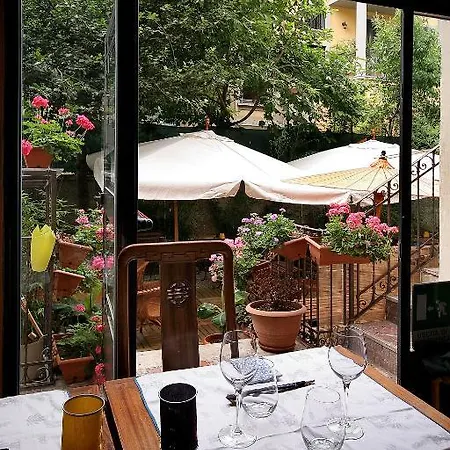 Panzió Villa Doree