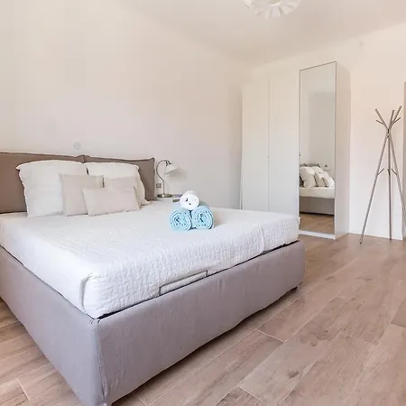 Apartman Alessia's Flat - Sarpi 3 *