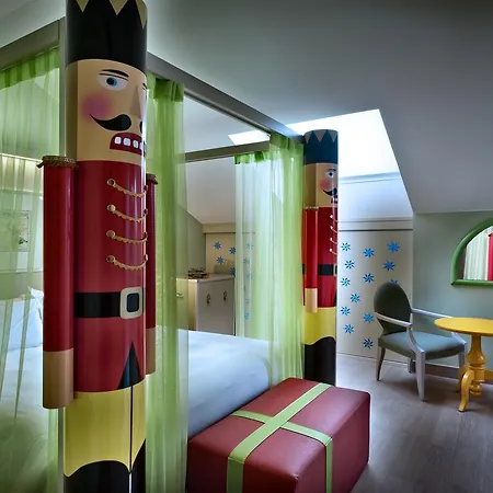 Chateau Monfort - Relais & Chateaux Ξενοδοχείο 5*