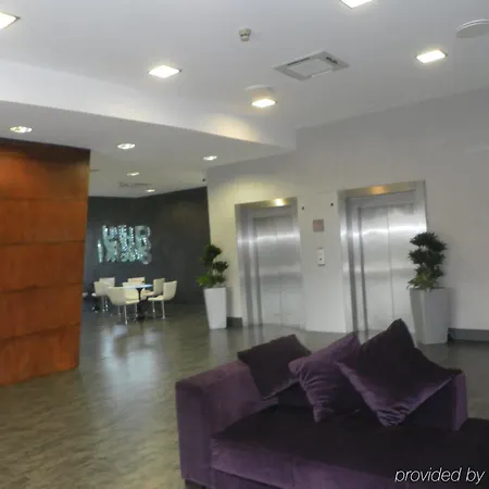 Ih Lorenteggio Hotel