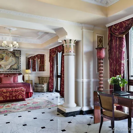 Baglioni Carlton - The Leading Of The World