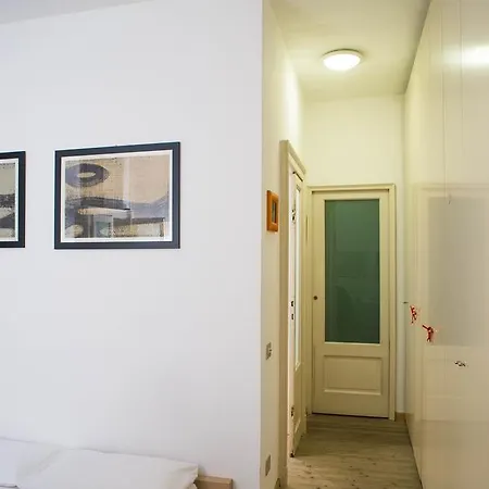 Guest house The Close To Castello Sforzesco Milan