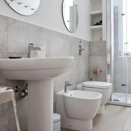 Italianway-Veniero Milaan