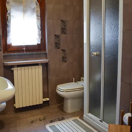 לינה וארוחת בוקר Yourhouse S.raffaele 2