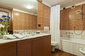 Apartment Royal Magenta & Luxury Milan