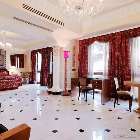 Baglioni Carlton - The Leading Of The World Hotel Mediolan
