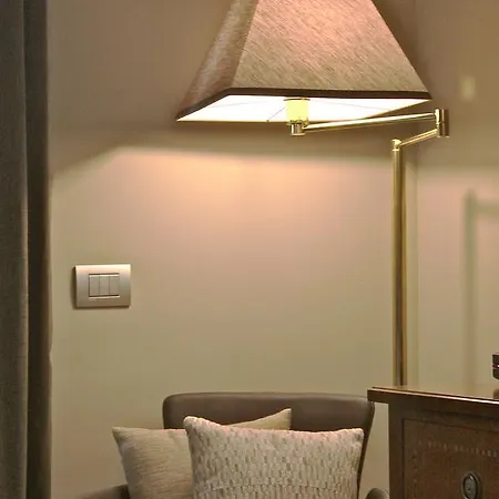 Bronzino House 4* Milan