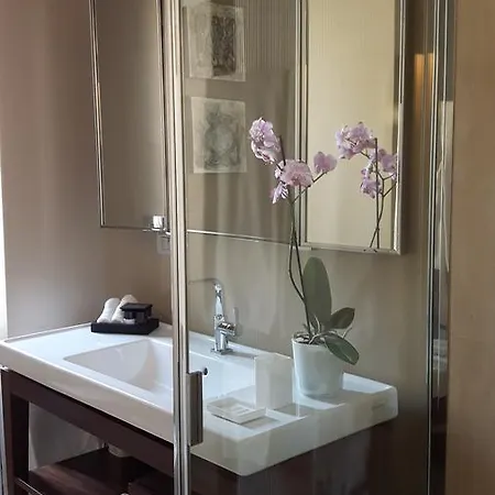 Bed & Breakfast Bronzino House 4*