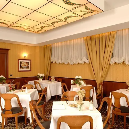 酒店 C-hotels Concorde 4*