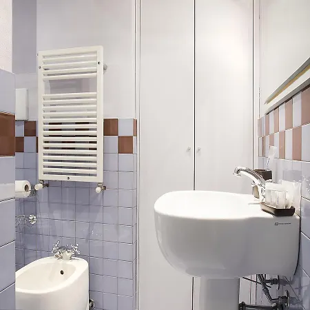 Apartament Easyhomes - Porta Venezia Oberdan *