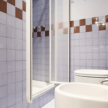 Easyhomes - Porta Venezia Oberdan Apartament