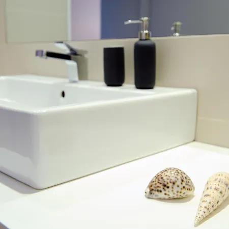 Urban District - Isola Exclusive 1br * Milan