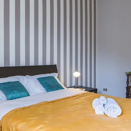 Corso Como Stylish Flat