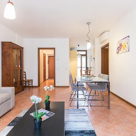 Hemeras Boutique Homes - Design Flats Near The City Center