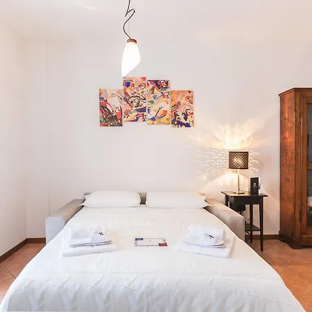 Apartment Hemeras Boutique Homes - Design Flats Near The City Center *