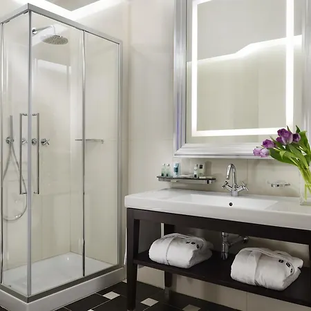 Castello Luxury * Milan