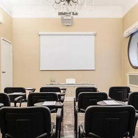 Tiziano - Gruppo Mini Hotell 4*