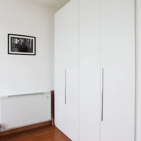 Bocconi Navigli Apartment With Terrace Apartament Mediolan