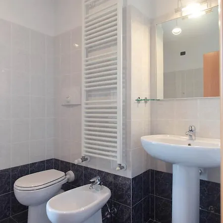 Bocconi Navigli Apartment With Terrace Apartament *