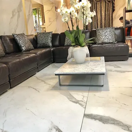بولتسانو فندق