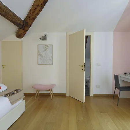 Spacious With A Terrace Milano