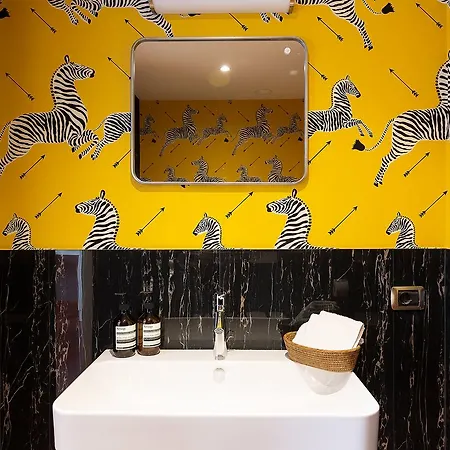 Zebra Naviglio Vendégház 4*