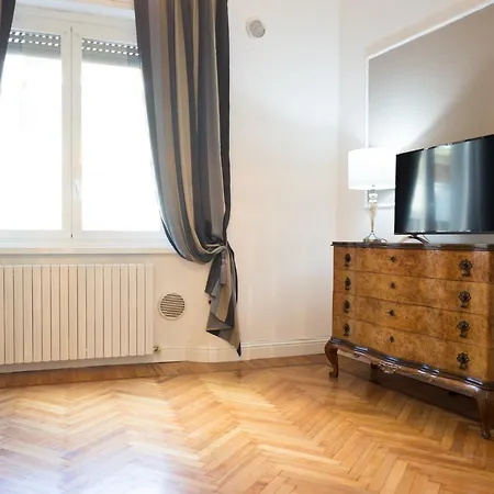 Sempione Deluxe Apartment *