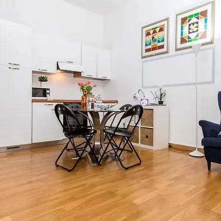 Appartement Joivy Mazzini Brera Milaan
