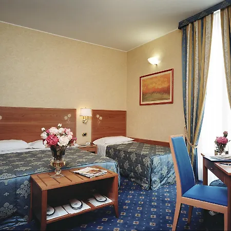 Hotel Boutique Dieci 4*