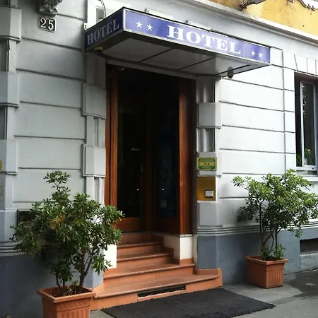 Aurelia 酒店