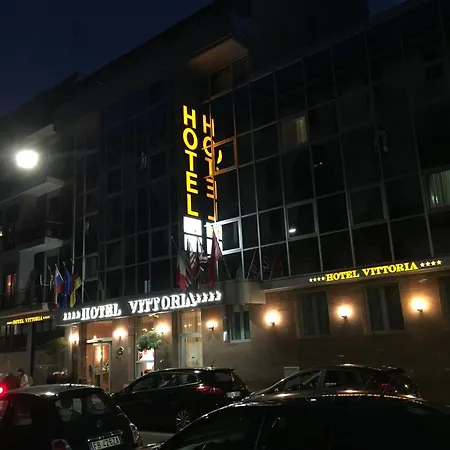 Vittoria Otel 4*