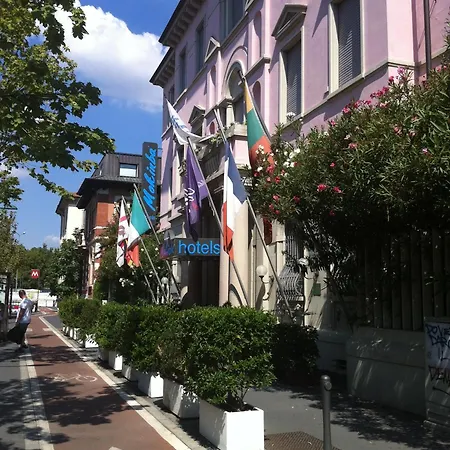 Hotel Mokinba Montebianco Milan