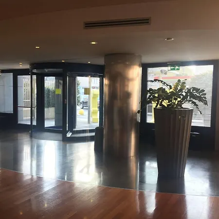 Hotel La Spezia Milán