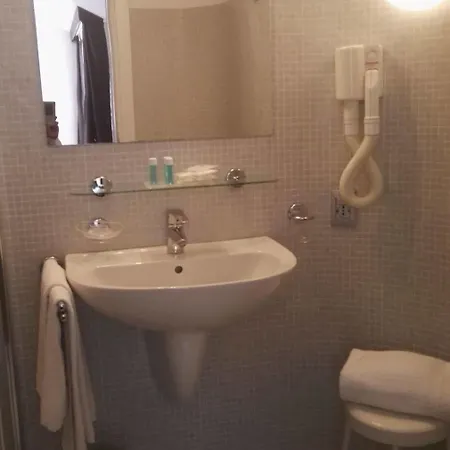 Palazzo Delle Stelline 3*