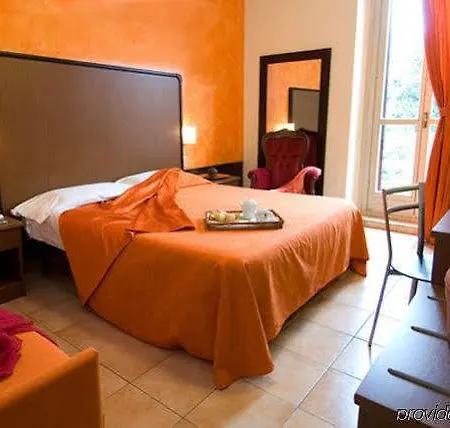 Delizia Hotel 2*