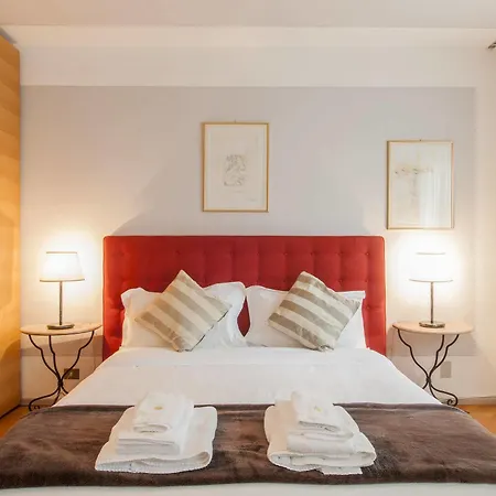 Hotel Royal Suites *