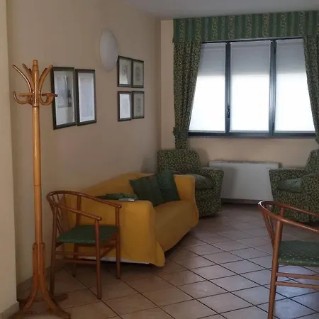 Hortensia 3* Milano